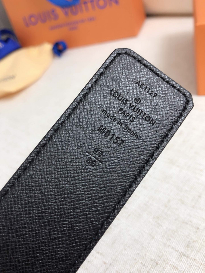 Loui Vuitto Belt-4CM