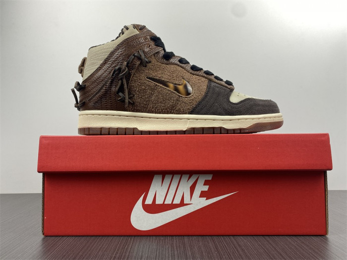 Bodega x Dunk High ‘Legend’ CZ8125-200