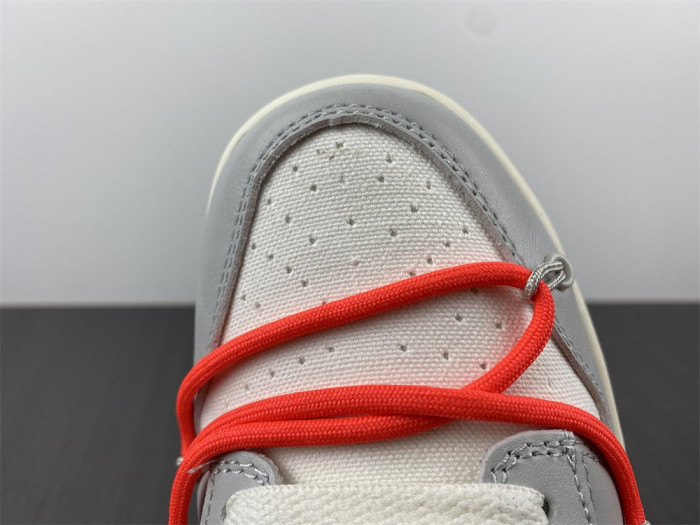 Off-White x Dunk Low ‘Lot 06 of 50’ DJ1602-110