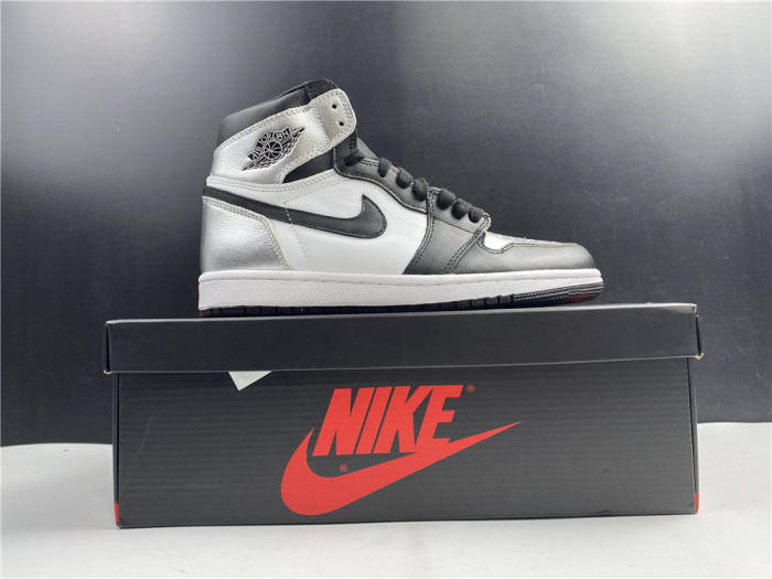 AIR JORDAN 1 HIGH OG WMNS “SILVER TOE” CD0461-001