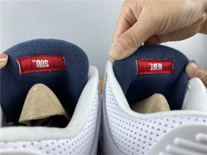 Air Jordan 3 “UNC” CT8532-104