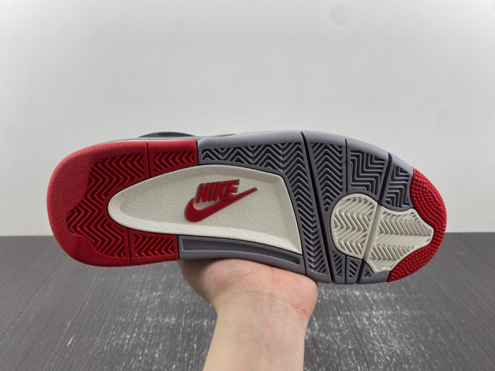 Air Jordan 4 “Bred Reimagined FV5029-006
