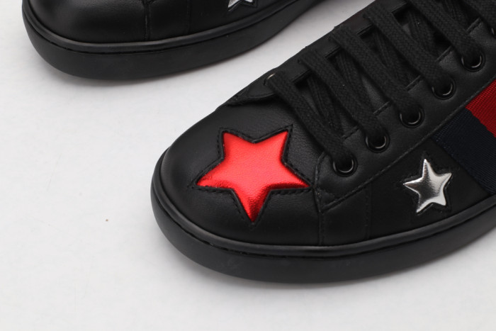 G*u*i low-top sneaker
