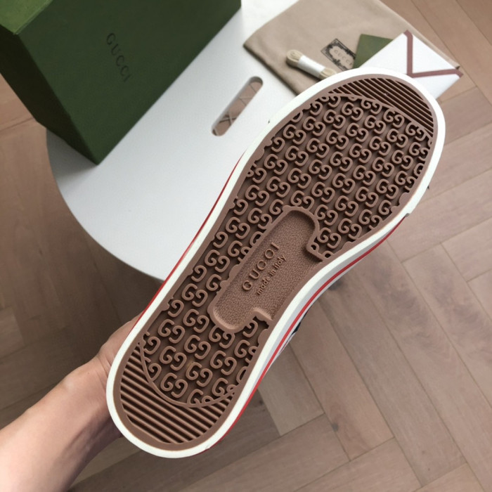 G*u*i tennis 1977 sneaker
