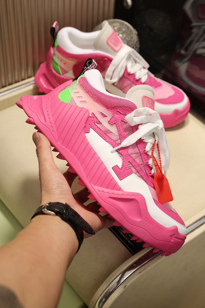 OFF-WHITE C/O ODSY-1000 SNEAKER