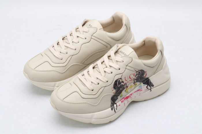 G*u*i rhyton trainer sneaker