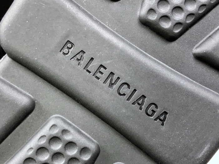BLCG SPEED TRAINER ‘BLACK’ 530353 W05G0 1000