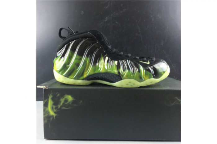NIKE AIR FOAMPOSITE ONE PARANORMAN ‘PARANORMAN’ 579771-003