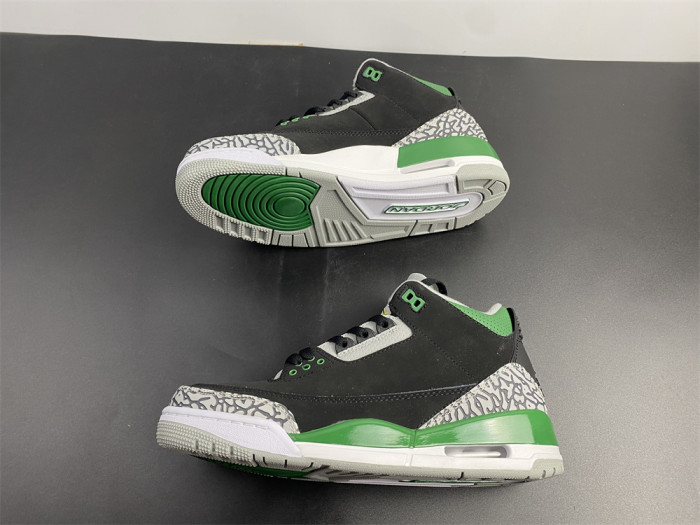 Air Jordan 3 “Pine Green” CT8532-030