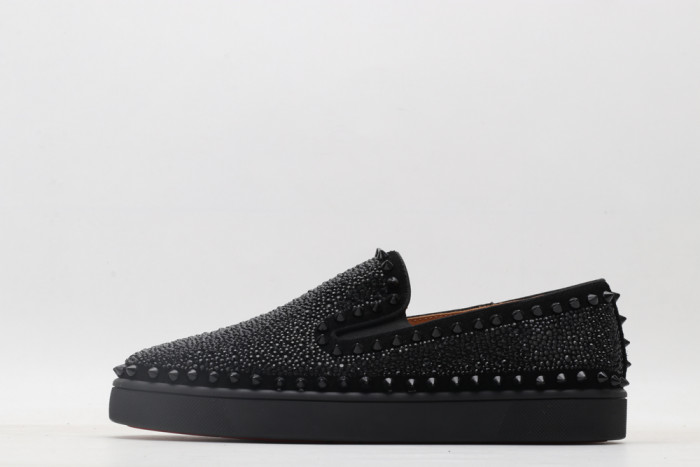 CLBSNEAKER