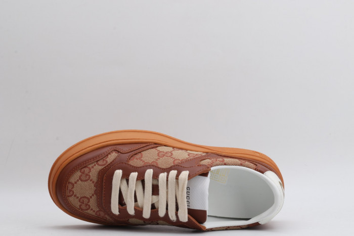 G*u*i low-top sneaker