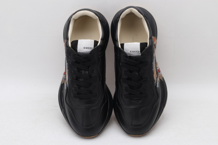 G*u*i rhyton trainer sneaker