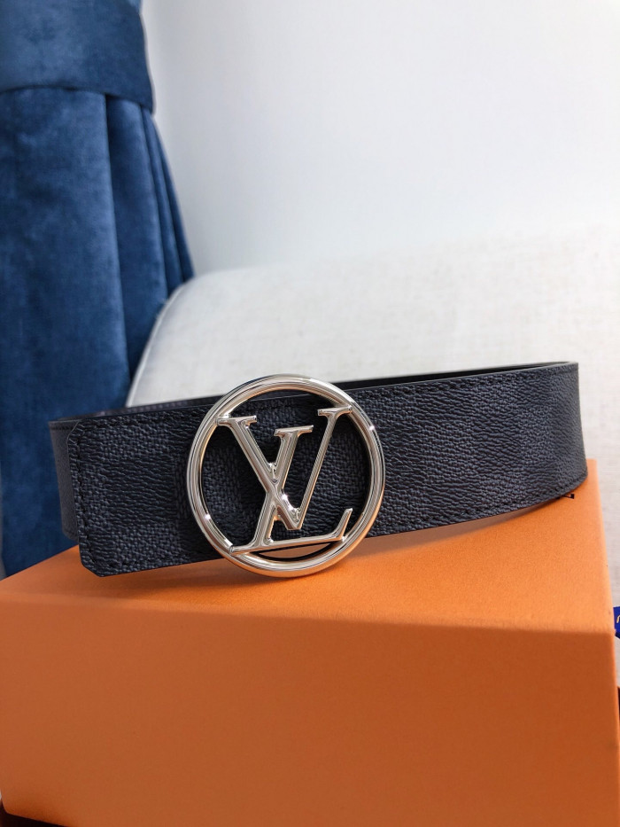 Loui Vuitto Belt-4CM