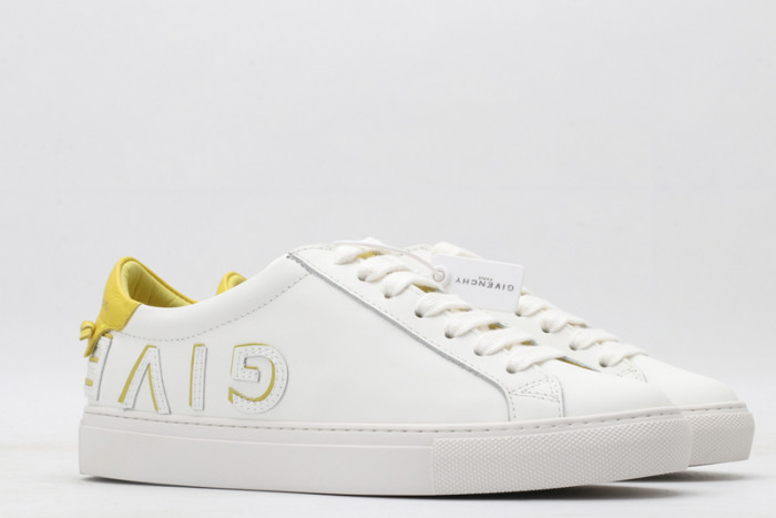 Givench LOW-TOP SNEAKER