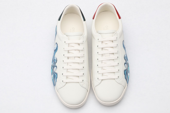 G*u*i low-top sneaker