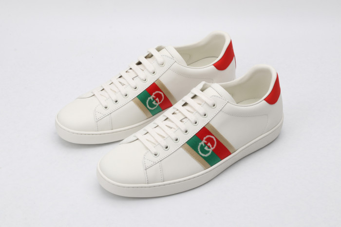 G*u*i low-top sneaker