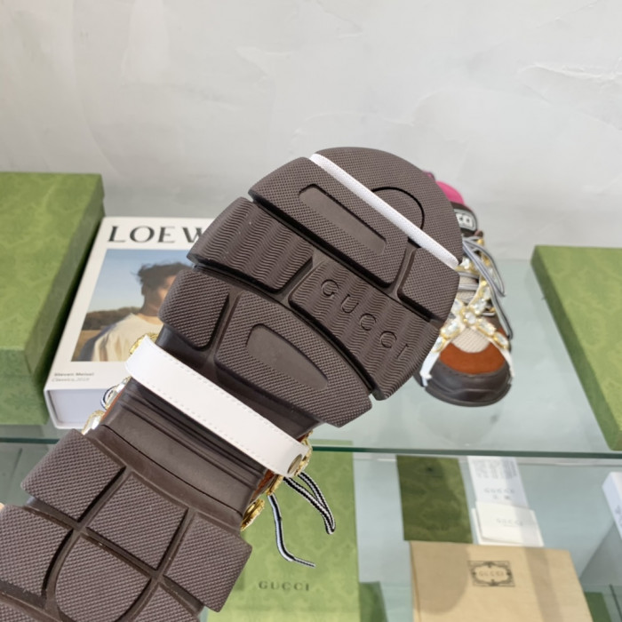G*u*i sneaker