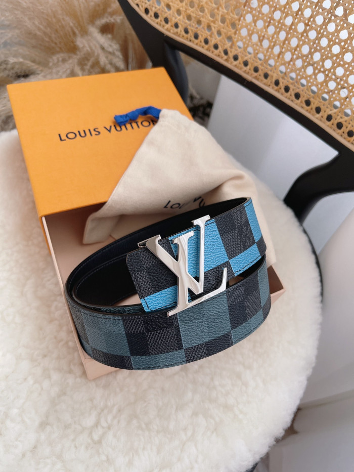 Loui Vuitto Belt-4CM