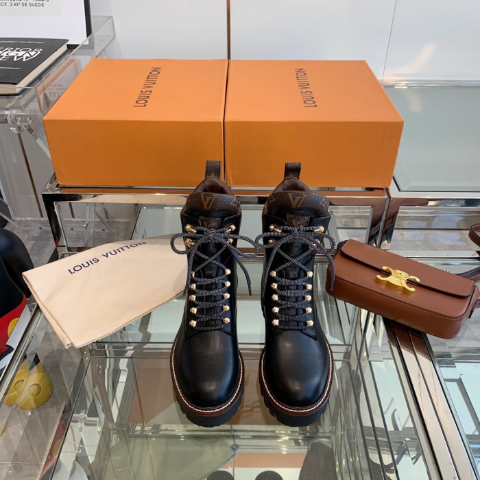 LOUS VUITO BOOTS